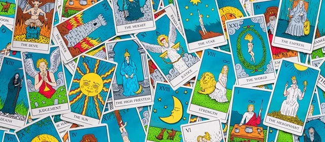 Tarot-trekning: presise og personlige tolkninger